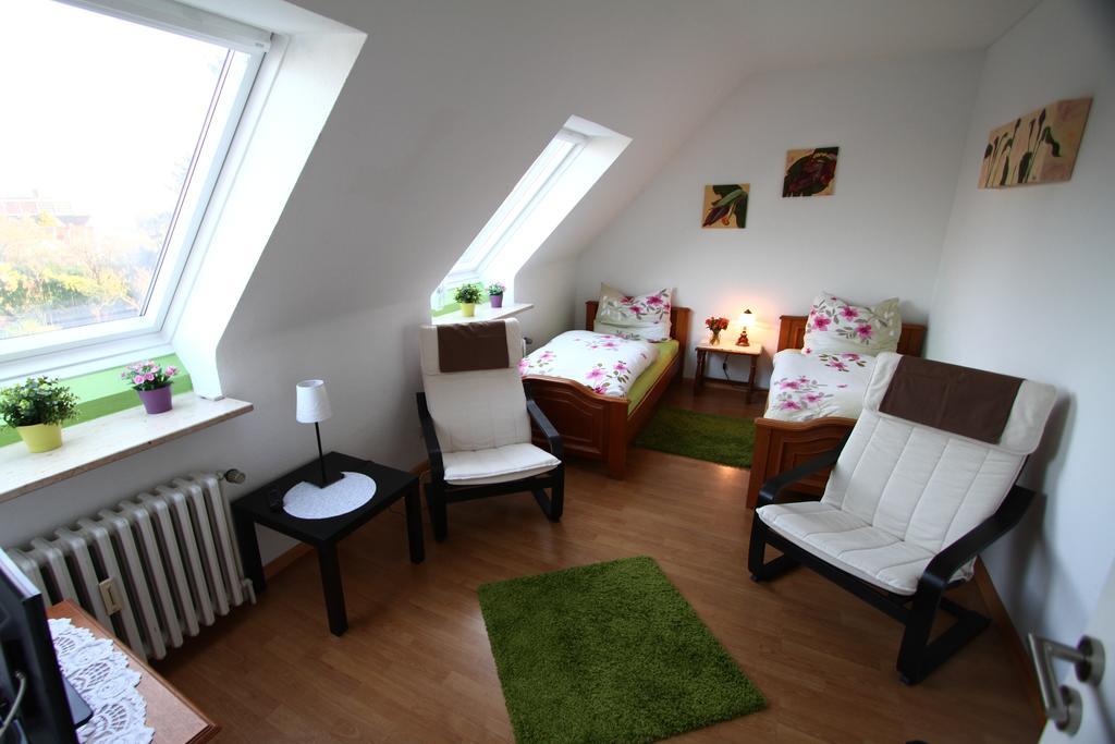 Christianes Gaestehaus デュッセルドルフ エクステリア 写真